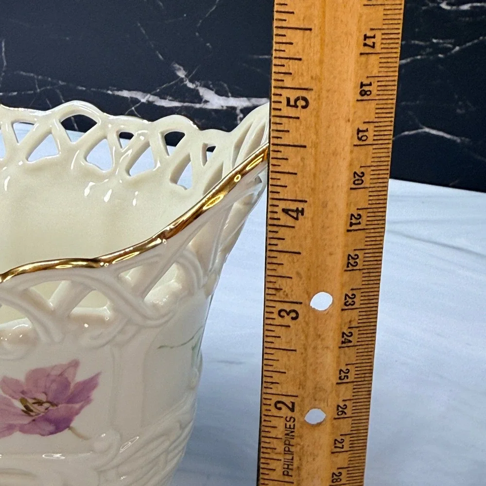 Lenox Wildflower Basket Oval Pierced Porcelain Floral Gold Trim 819434 with box